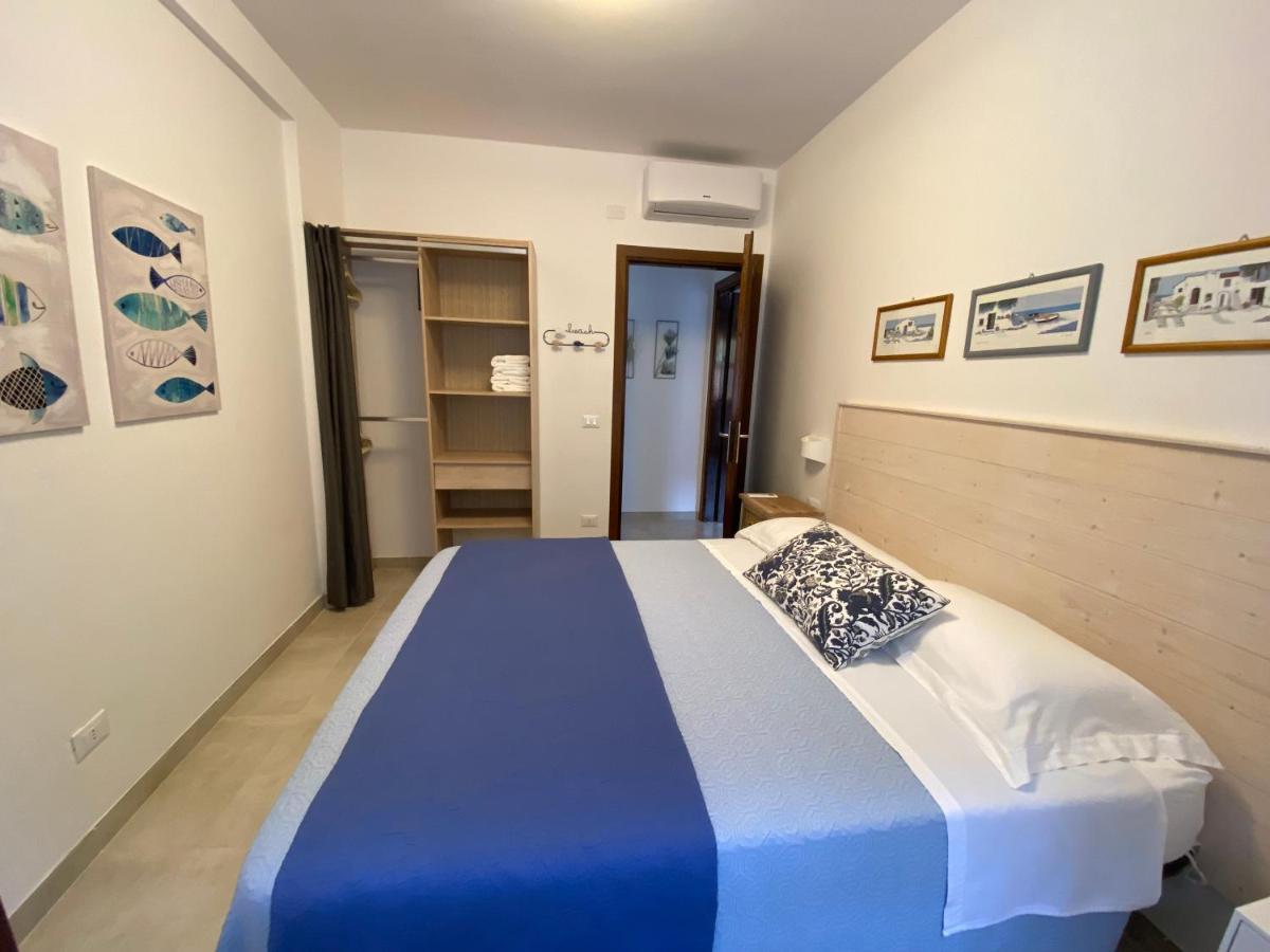 Shores * Sperlonga